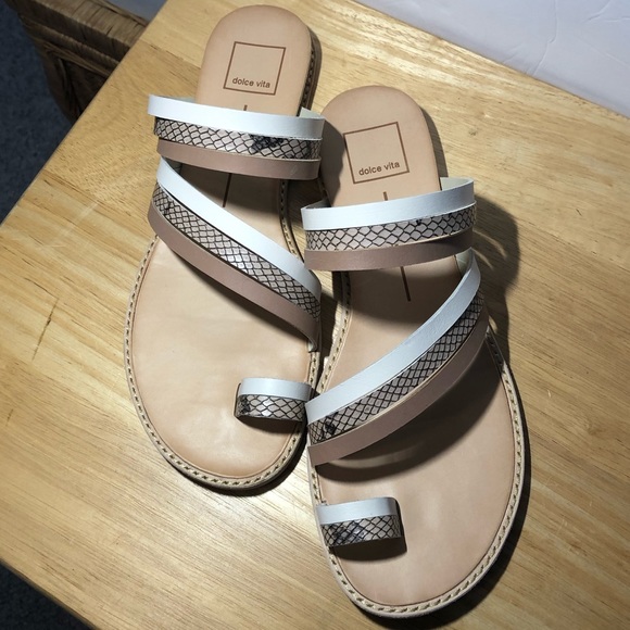 Dolce Vita Shoes - Dolce Vita Nelly Flat Sandal